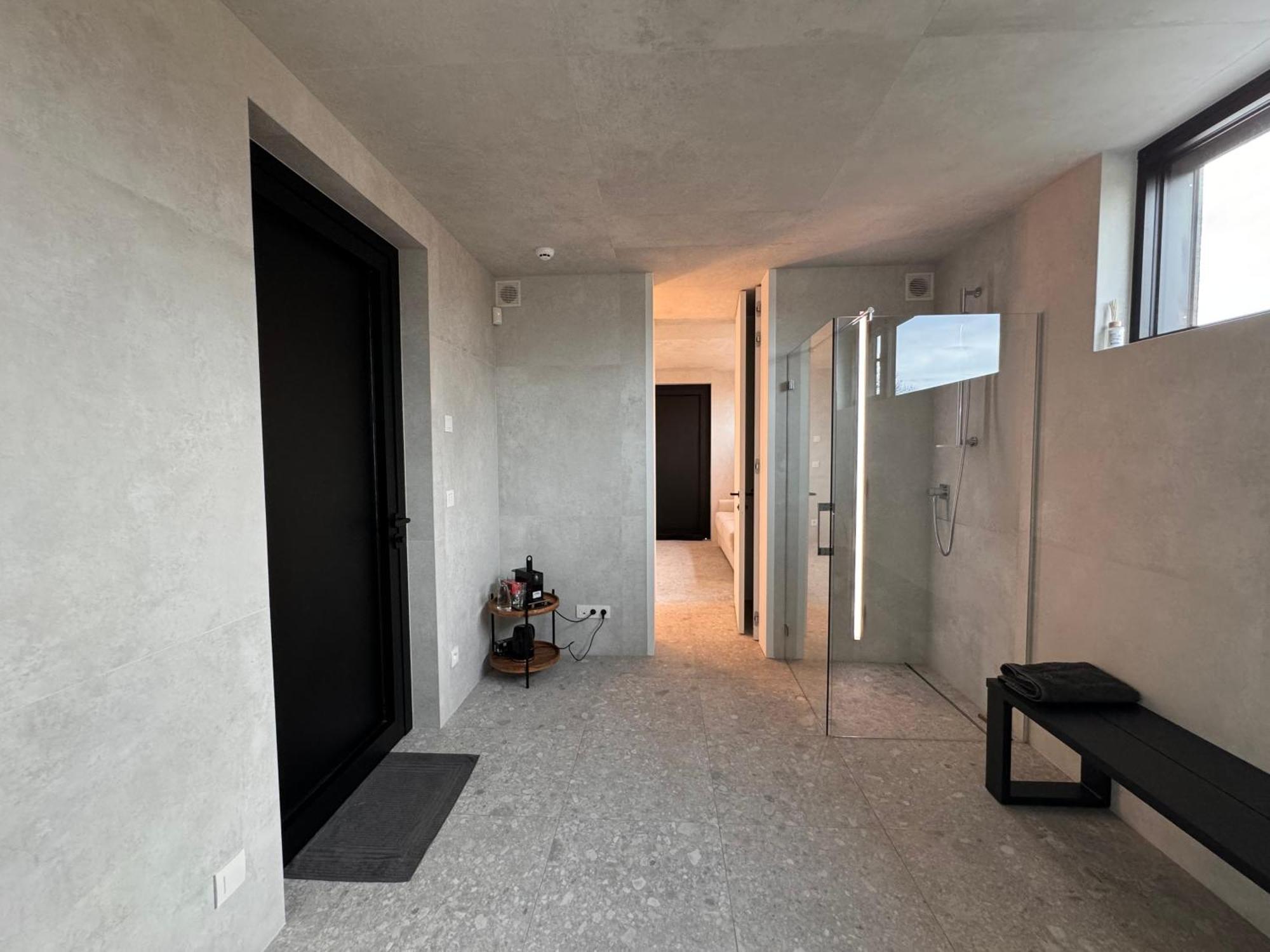 Apartment L'O Reine Of Budgetkamer The Box Sint-Pieters-Leeuw Exterior photo